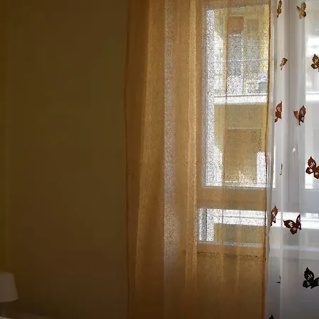 Πανσιόν Via Trento 30 Σαλέρνο