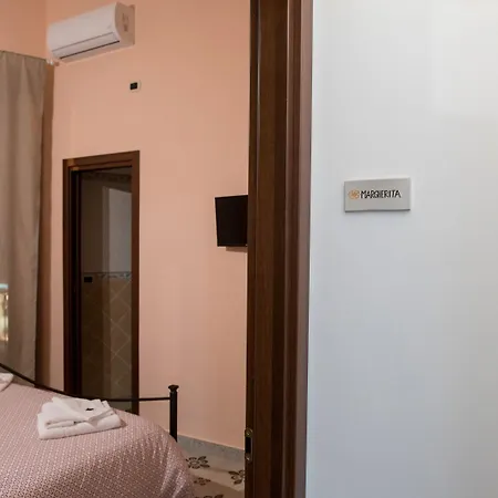 Via Trento 30 Gasthof 4*